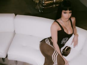 SAWEETIESEXYPHOTOSSHOWINGOFFHERSULTRYCLEAVAGE - NUDE STORY