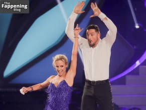 Isabel Edvardsson Sexy And Nude Photos Collection