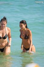 Chantel JeffriesSexy in Chantel Jeffries' Sexy Beach Day With Yesjulz In Miami