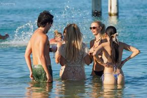  alt="Brooks Nader Sexy in Brooks Nader Sexy Spotted Flashing Her Hot Tits During Her French Riviera Getaway In St. Tropez"