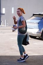  alt="Alyson Hannigan Sexy in Alyson Hannigan Sexy And Attractive Photos Collection"