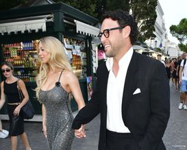  alt="Sydney Sweeney Sexy in Sydney Sweeney Sexy Flashes Her Hot Tits And Undies In A Glamorous Dress At Armani's Star-studded Party In Italy"