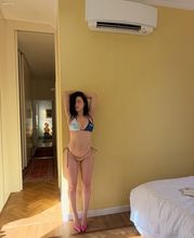  alt="Charli Xcx Sexy in Charli Xcx Flaunts Her Sexy Bikini Body On Instagram"