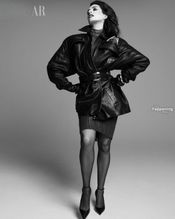  alt="Anne Hathaway Sexy in Anne Hathaway Hot And Sexy Photos Collection"