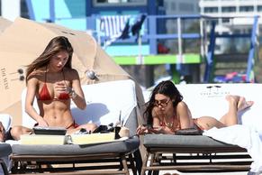 Chantel JeffriesSexy in Chantel Jeffries Sexy Seen As She Soaks Up the Sun in Miami