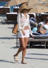 Chantel JeffriesSexy in Chantel Jeffries Sexy Spotted at the Beach Showing Off Her Amazing Body Wearing a Hot Bikini in Miami 