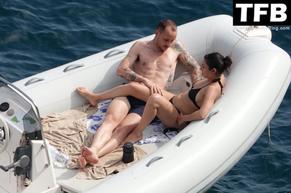 Charli XCXSexy in Charli XCX Sexy Seen Showing Off Her Nude Tits On A Boat In Amalfi Coast 