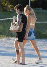 Chiara FerragniSexy in Chiara Ferragni Nipple Slip  While On the Beach in Miami 