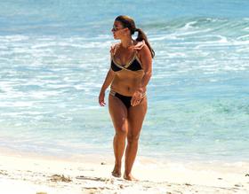 Coleen RooneySexy in Coleen Rooney enjoying her holiday with family in sunny Barbados