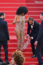 Leila DepinaSexy in Leila Depina Flashes Her Sexy Nude Tits At Cannes Red Carpet