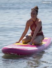 Chanelle HayesSexy in Chanelle Hayes' Sexy Spanish Paddle Boarding Adventure