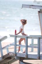 Mollie Hannah GouldSexy in Mollie Hannah Gould's Sexy Beach Photoshoot In Malibu