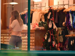 Addison Rae Sexy in Addison Rae Sexy Spotted Showing Off Her Slender Figure While On Shopping Spree In Studio City