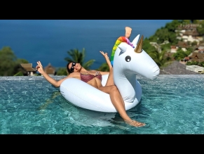 Alvina August Sexy And Sizzling Photos Collection