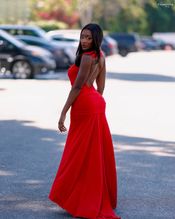  alt="Chelsea Lazkani Sexy in Chelsea Lazkani Sexy And Sultry Photos Collection"