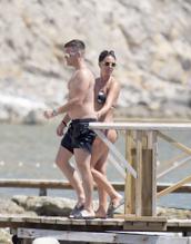 Danielle LloydSexy in Danielle Lloyd parties in Ibiza with husband Michael and friends Bikini 