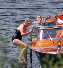 Dawn AndrewsSexy in Dawn Andrews and Gary Barlow in the Tranquil Waters of Lake Como