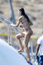 Izabel GoulartSexy in Izabel Goulart's Sexy Boat Day In Mykonos