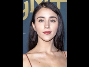 Caylee Cowan Sexy Flaunts Her Sultry Body At The 