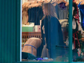 Addison Rae Sexy in Addison Rae Sexy Spotted Showing Off Her Slender Figure While On Shopping Spree In Studio City