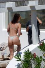 Demi Moore Sexy Goes Through A Rigorous Stretching Routine On Holiday With Rumer Willis In Mykonos