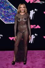 TINASHEFLAUNTSHERSEXYLOOKATTHE2023MTVVIDEOMUSICAWARDS - NUDE STORY