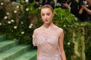 Phoebe DynevorSexy in Phoebe Dynevor The 2024 Met Gala, New York