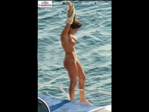 Ariadne Artiles Sexy And Nude Photos Collection