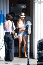 Addison RaeSexy in Addison Rae Sexy Spotted Channeling Britney Spears By Showing Off Her Hot Legs And Figure In Los Feliz