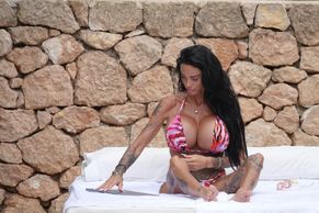  alt="Katie Price Sexy in Katie Price Sexy Shows Off Her Fabulous Bikini Body By A Pool In Ibiza"