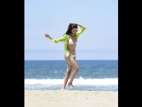 Priya Jain Sexy Spotted Showing Off Her Sizzling Bikini Body At A Beach In LA