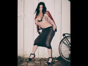 Kylie Jenner Sexy Shows Off Her Hot Booty And Boobs In A Photoshoot For Valentino