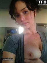 Jennifer LawrenceSexy in Jennifer Lawrence Leaked Photos