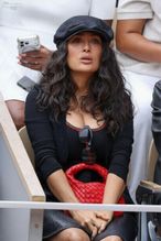  alt="Salma Hayek Sexy in Salma Hayek Sexy And Topless Photos Collection"