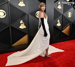 Taylor SwiftSexy in Taylor Swift Stuns In Sexy White At The 66th Annual Grammy Awards