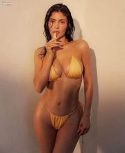  alt="Kylie Jenner Sexy in Kylie Jenner Sexy And Hot Photos Showing Off Her Sultry Assets"