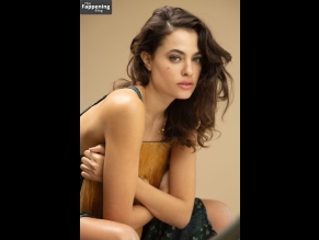 Dar Zuzovsky Sexy Photo