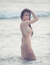 Ellen AdarnaSexy in Ellen Adarna Nude and Sexy from FHM Philippines (December 2016)