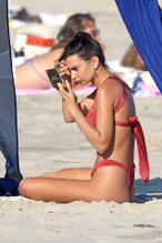 Emily RatajkowskiSexy in Emily Ratajkowski hits The Beach in The Hamptons