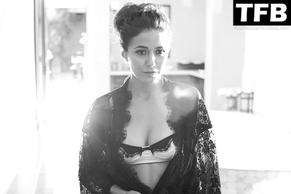 Emmanuelle ChriquiSexy in Emmanuelle Chriqui Nude And Sexy Photos Collection 