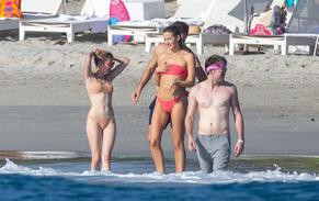 Emma RobertsSexy in Emma Roberts and Glee star Chord Overstreet were enjoying some downtime with friends in Punta Mita, Mexico