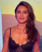  alt="Nazan Eckes Sexy in Nazan Eckes Sexy And Sizzling Photos Collection"