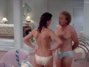 Kelly LeBrock Sexy And Nude Photoshoots Showing Off Her Seductive Breasts And Butt