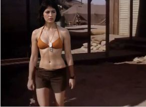 Dana Delany Sexy in On China Beach: Hot Spell