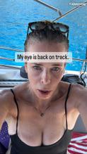 CHELSEAHANDLERFLAUNTSSEXYCLEAVAGEINSWIMSUITSELFIE - NUDE STORY