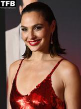 Gal GadotSexy in Gal Gadot Sexy Seen Flaunting Her Gorgeous Body In A Red Gown At The Red Notice Premiere in Los Angeles