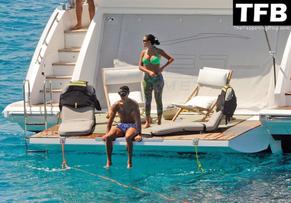 Georgina RodriguezSexy in Georgina Rodriguez Sexy Seen Flaunting Her Hot Bikini Body On A Yacht in Spain 