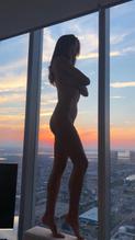 Heidi Klum Nude at the Hotel Window 