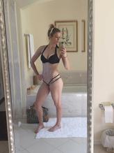 Iliza shlesinger naked pics