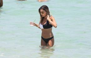 Jasmine ToshSexy in Jasmine Tosh Sexy Bikini Body On the Beach in Miami